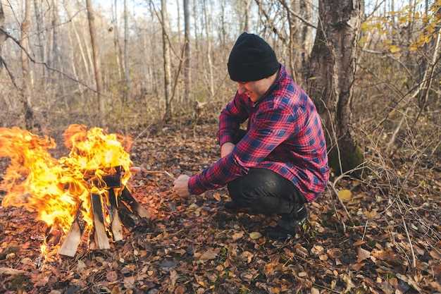 Choosing the Right Waterproof Apparel for Waterfowl Hunting